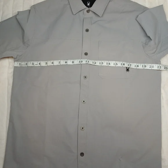 Spyder Men’s Short Sleeve Button-Up Shirt – Size Small - Picture 11 of 13